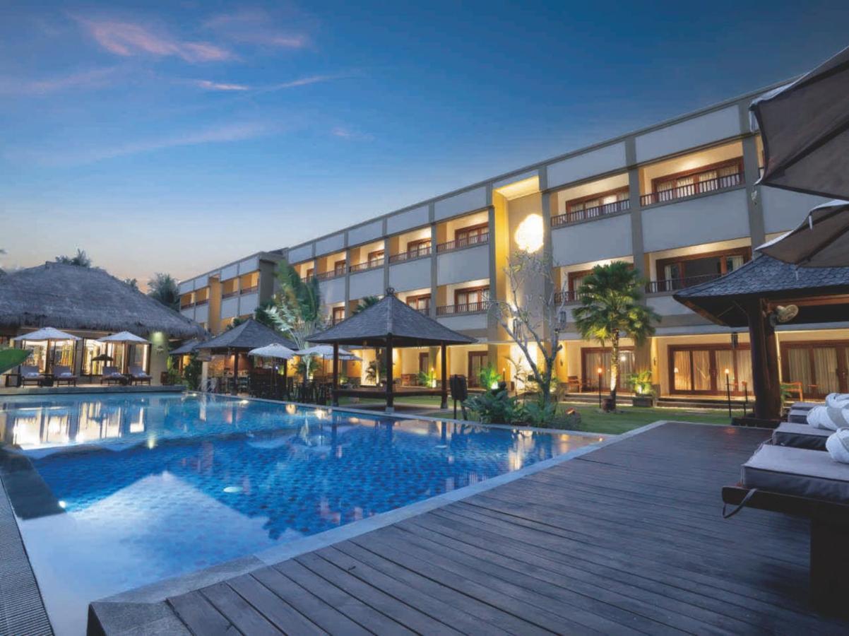 Sima Hotel Kuta  Buitenkant foto